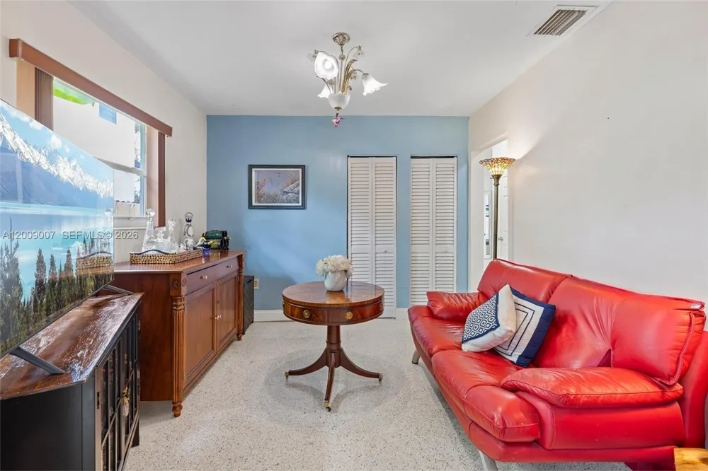 7840 SW 67th Ave South Miami, FL 33143