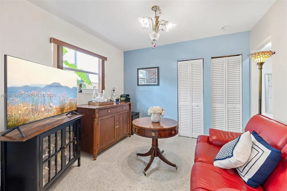 7840 SW 67th Ave South Miami, FL 33143