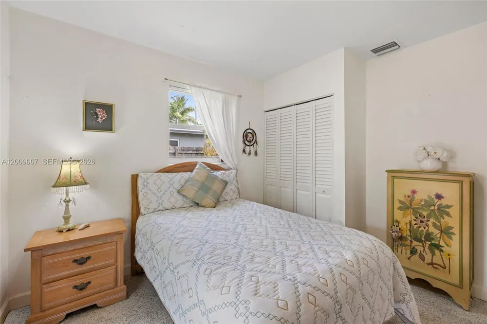 7840 SW 67th Ave South Miami, FL 33143