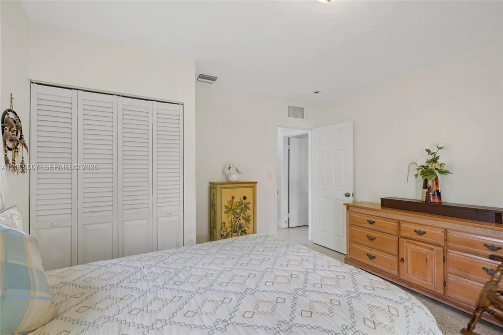 7840 SW 67th Ave South Miami, FL 33143
