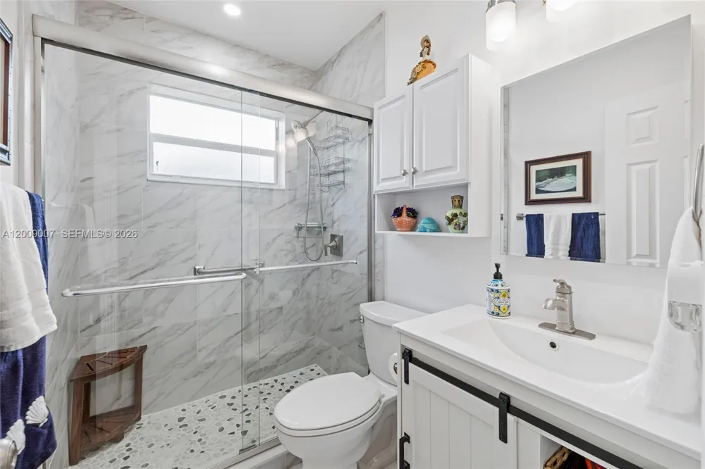 7840 SW 67th Ave South Miami, FL 33143