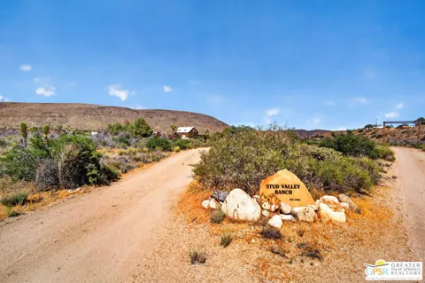 53408 Stud Valley Road