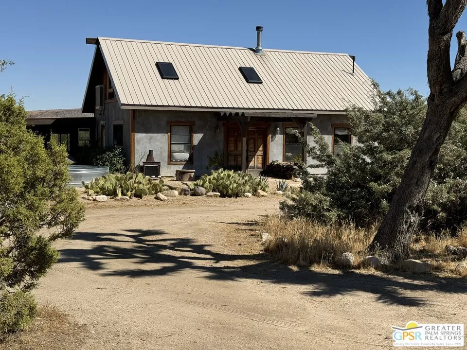 53408 Stud Valley Road Pioneertown, CA 92268