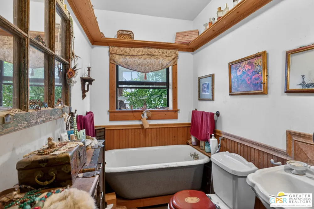 53408 Stud Valley Road Pioneertown, CA 92268