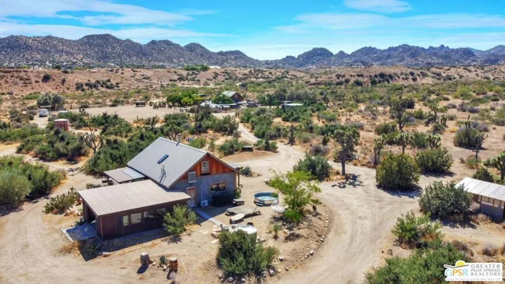 53408 Stud Valley Road Pioneertown, CA 92268