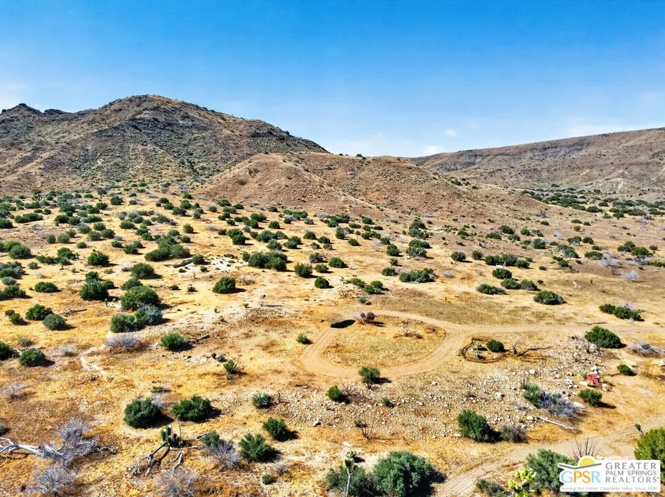 53408 Stud Valley Road Pioneertown, CA 92268