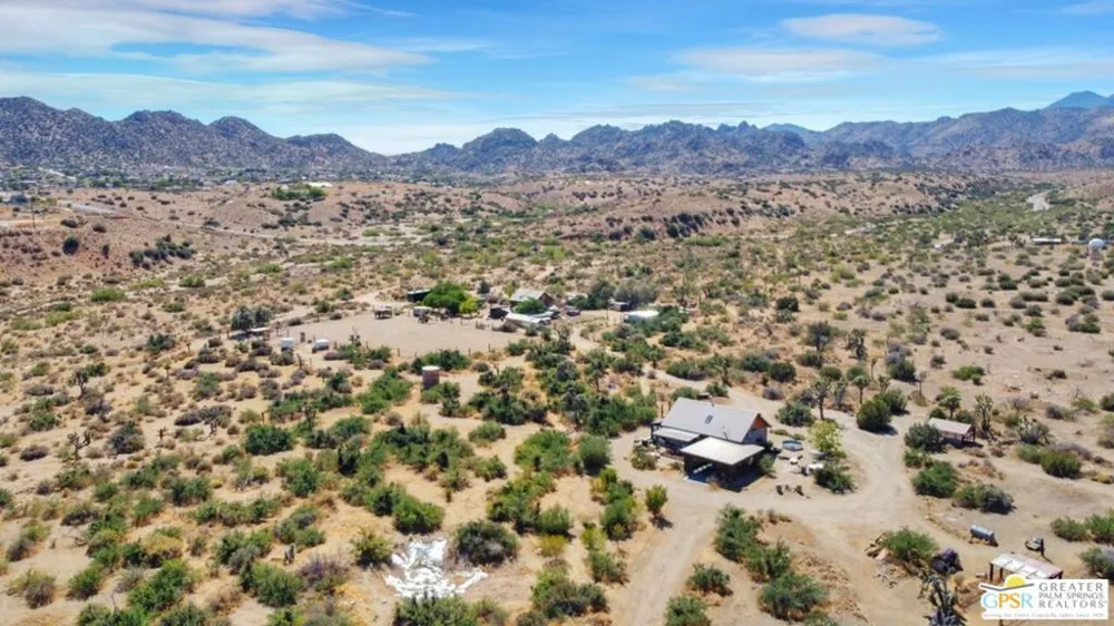 53408 Stud Valley Road Pioneertown, CA 92268