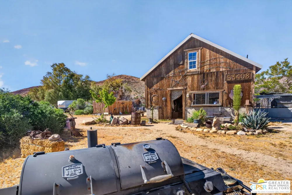 53408 Stud Valley Road Pioneertown, CA 92268