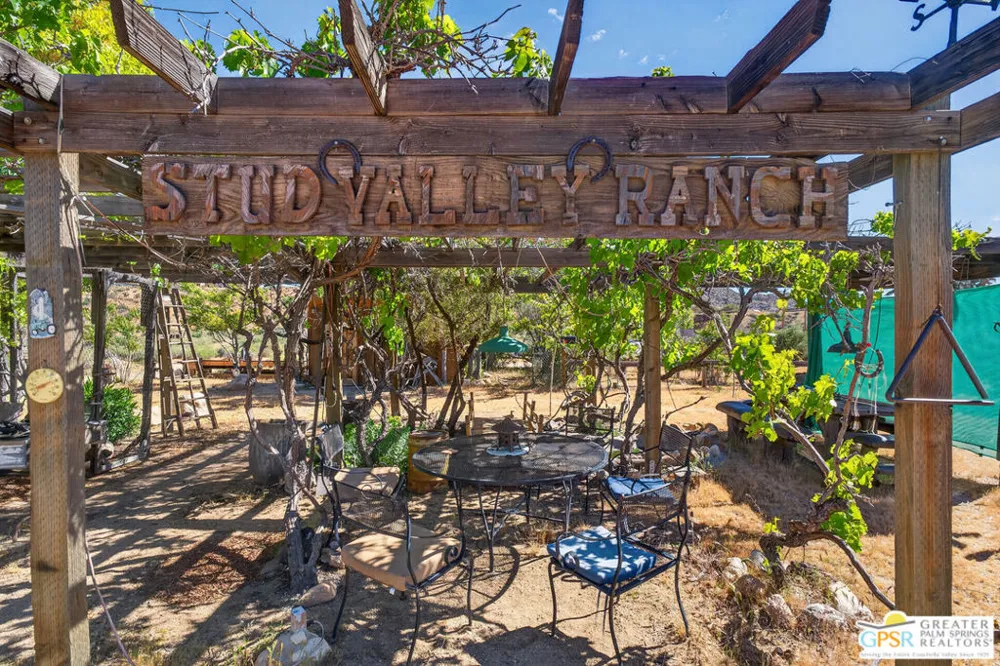 53408 Stud Valley Road Pioneertown, CA 92268