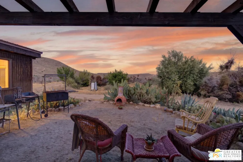 53408 Stud Valley Road Pioneertown, CA 92268