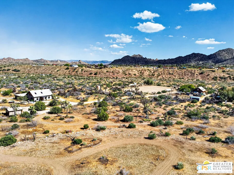 53408 Stud Valley Road Pioneertown, CA 92268