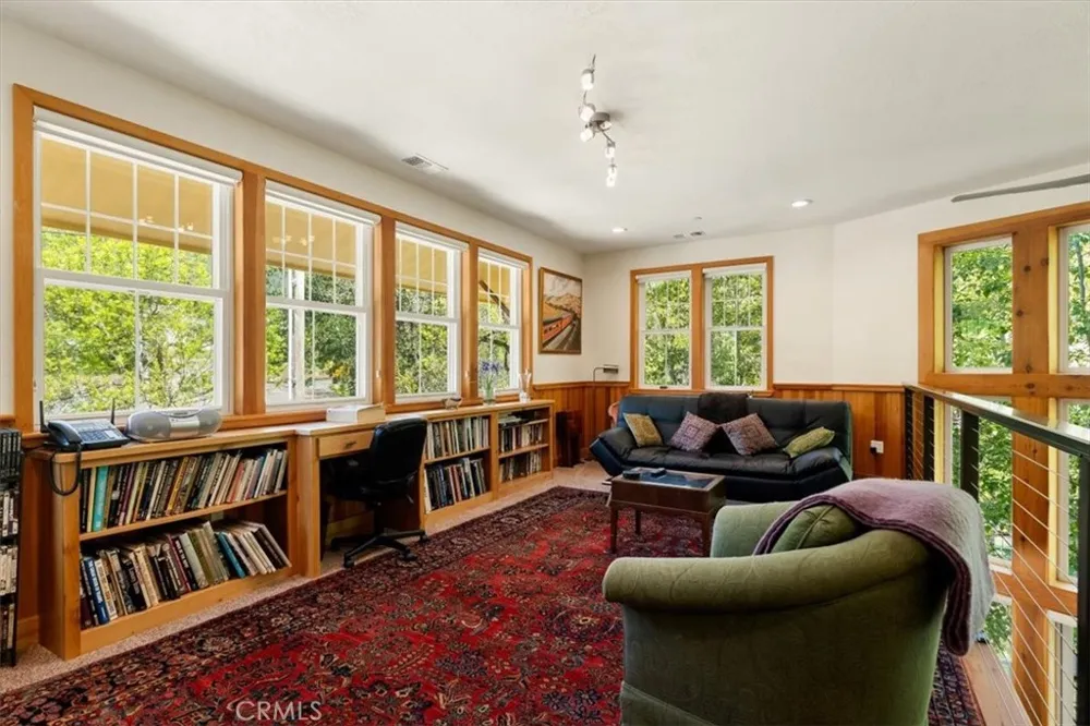 6200 Scherrer Dunsmuir, CA 96025