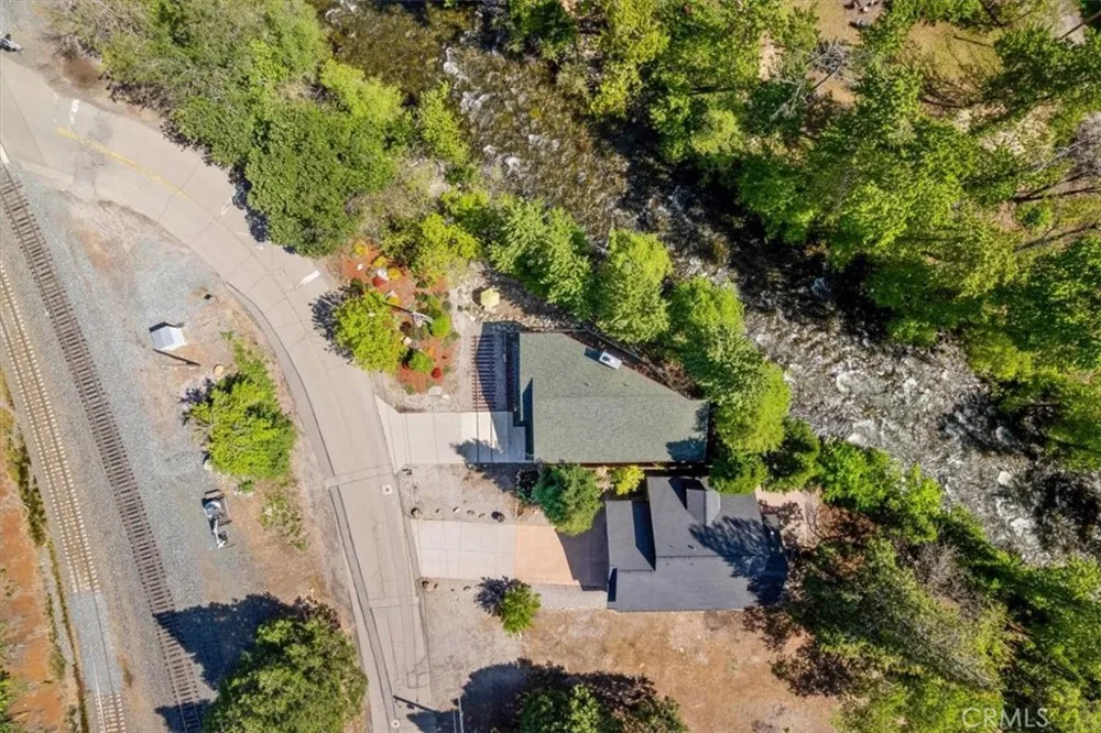 6200 Scherrer Dunsmuir, CA 96025