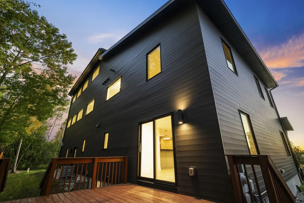 10191 Peninsula Drive Peninsula Township, MI 49686