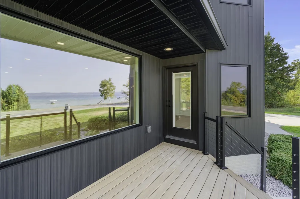 10191 Peninsula Drive Peninsula Township, MI 49686