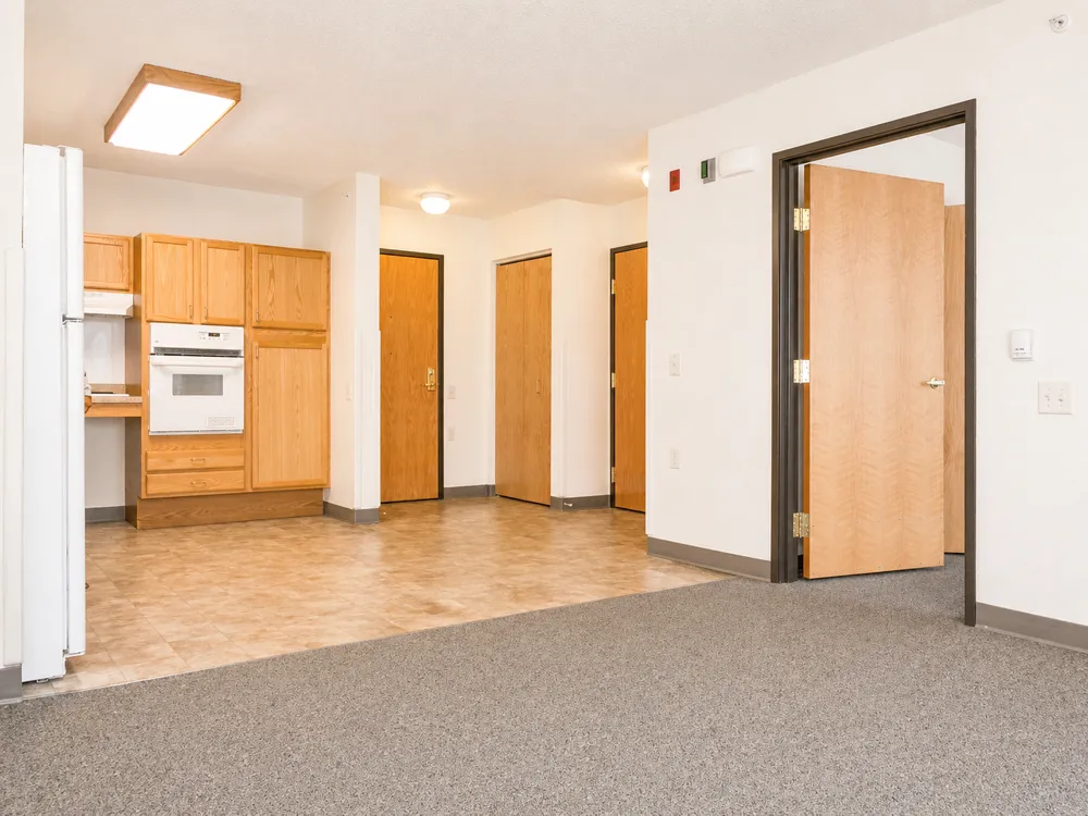 2107 Nobles Street #212 Worthington, MN 56187