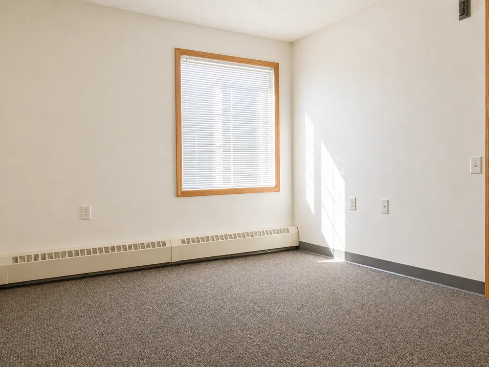 2107 Nobles Street #212 Worthington, MN 56187
