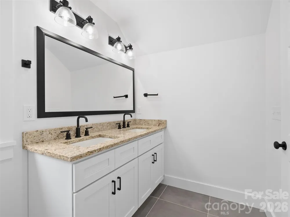 11 and 15 Riemar Lane Waynesville, NC 28786