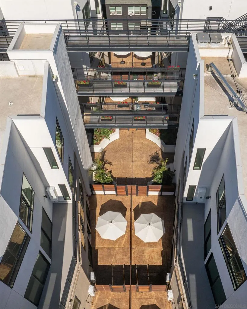 4473 30th St #504 San Diego, CA 92116
