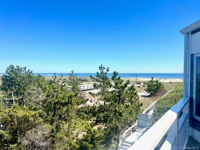 539 Dune Road #1A Westhampton, NY 11978