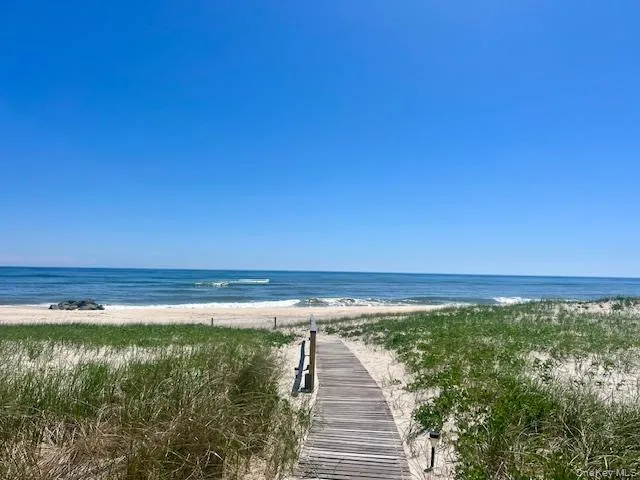 539 Dune Road #1A Westhampton, NY 11978