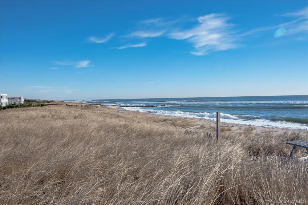 539 Dune Road #1A Westhampton, NY 11978