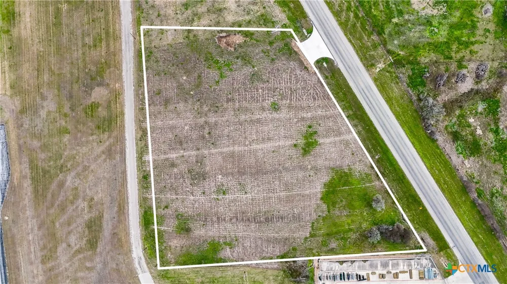 2700 Us-183 Gonzales, TX 78629