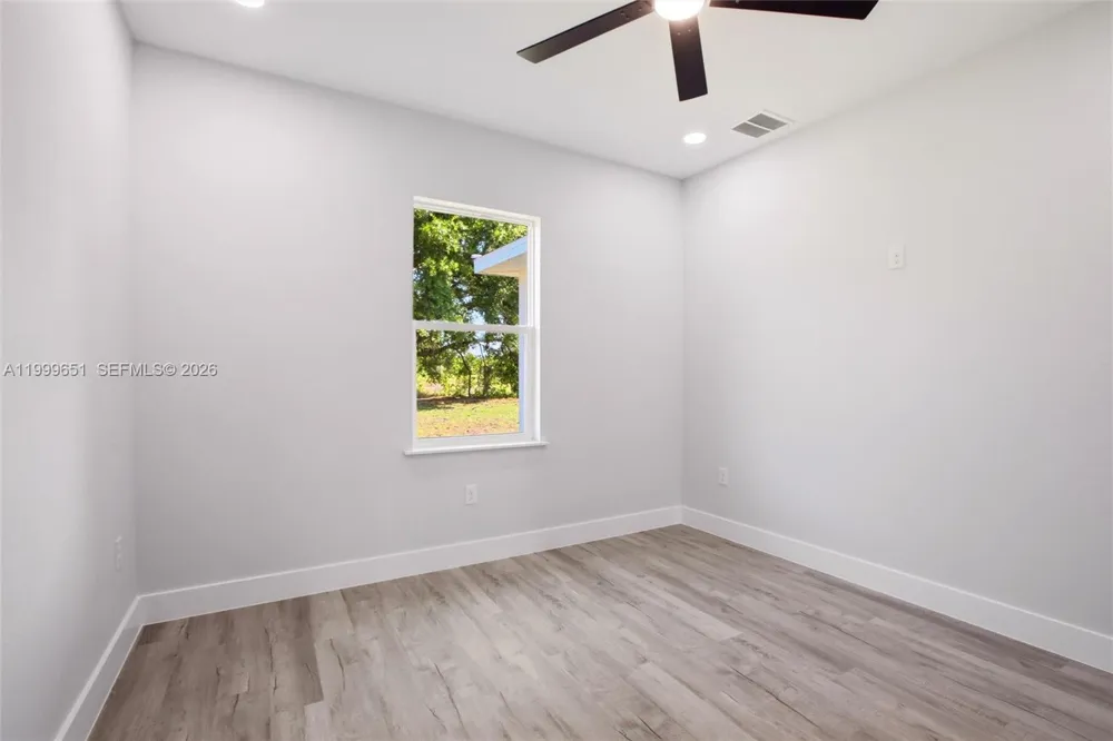 1313 Blue Heron Drive Sebring, FL 33876