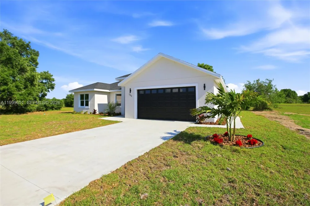 1313 Blue Heron Drive Sebring, FL 33876