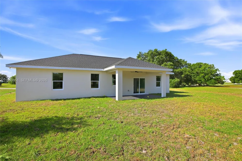 1313 Blue Heron Drive Sebring, FL 33876