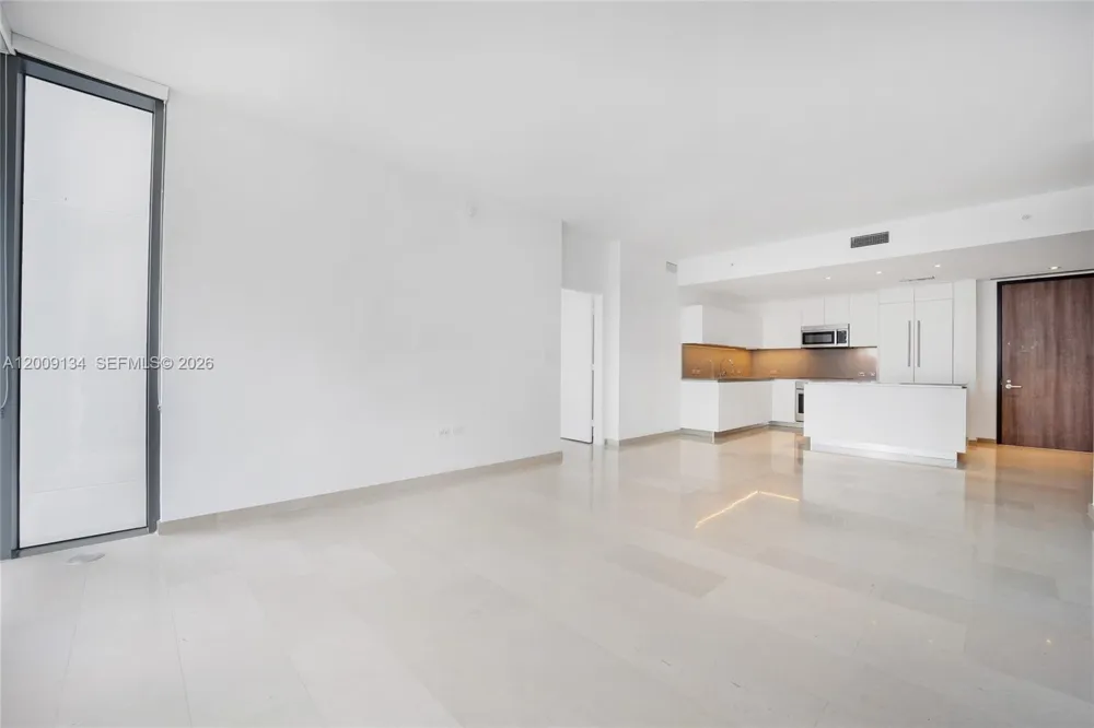 88 SW 7th St #1009 Miami, FL 33130