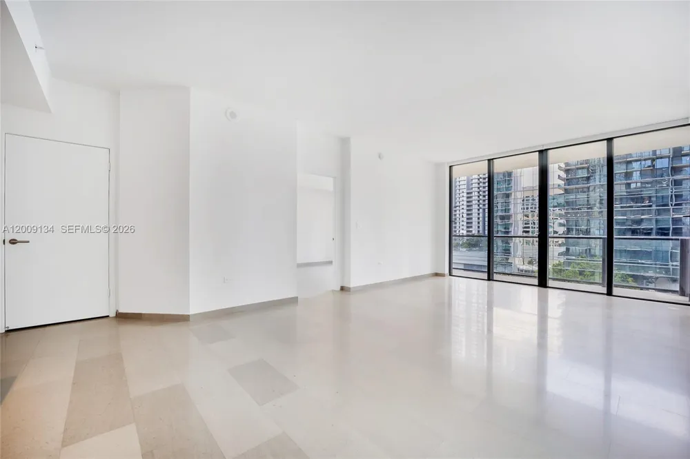 88 SW 7th St #1009 Miami, FL 33130