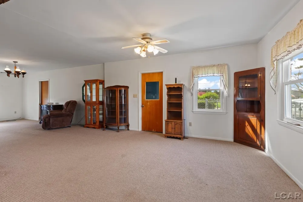 8720 Sharon Hollow Road Manchester Township, MI 48158