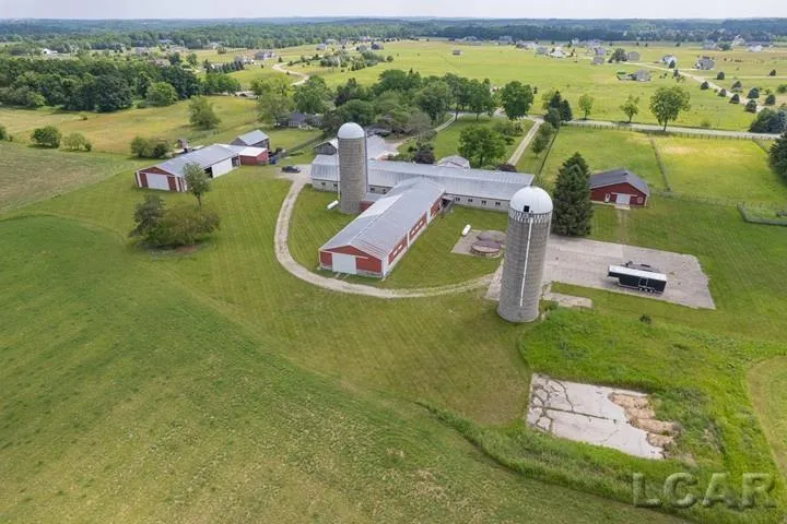 8720 Sharon Hollow Road Manchester Township, MI 48158