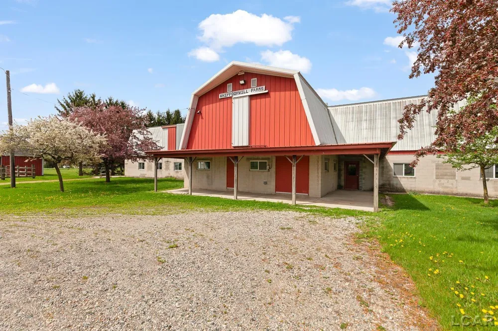 8720 Sharon Hollow Road Manchester Township, MI 48158