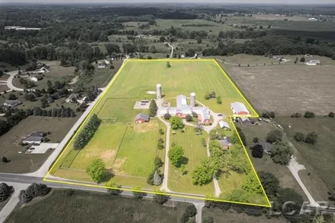 8720 Sharon Hollow Road