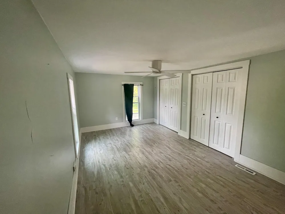 126 E South Street Vicksburg, MI 49097