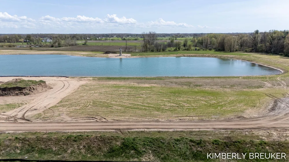 6562 Fillmore Street Allendale, MI 49401