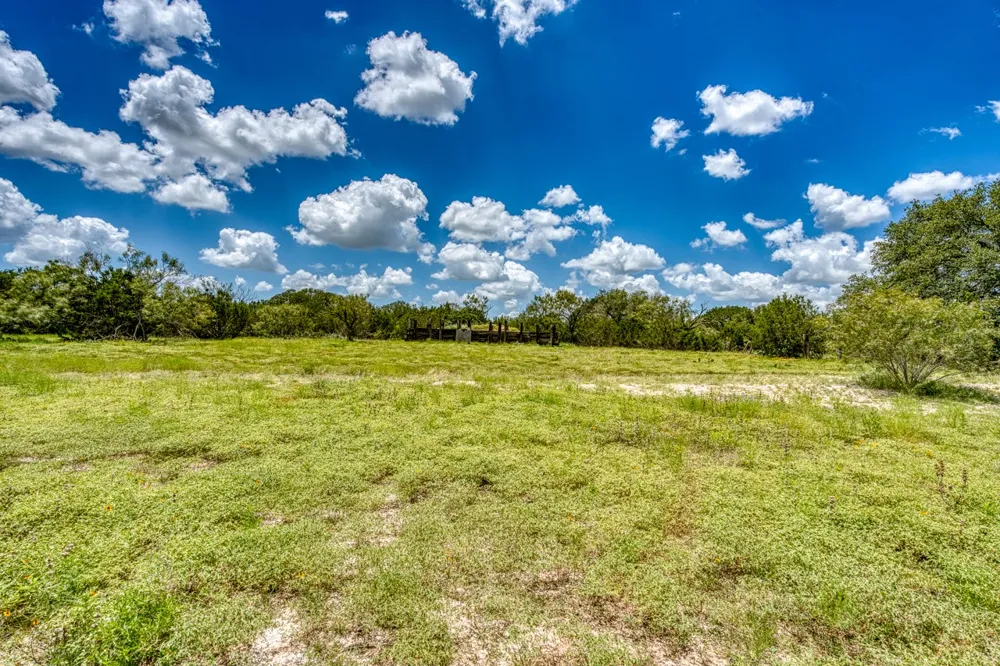 1705 County Road 111 Lampasas, TX 76550
