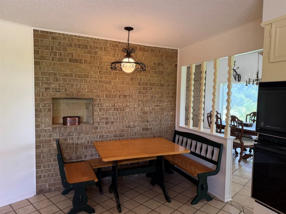 1705 County Road 111 Lampasas, TX 76550