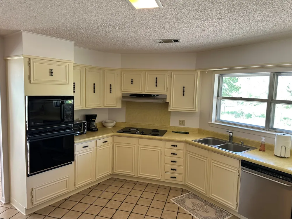 1705 County Road 111 Lampasas, TX 76550