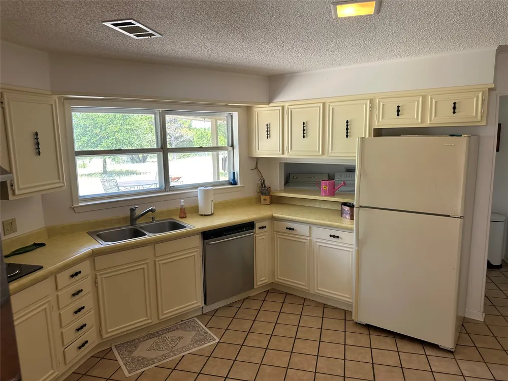1705 County Road 111 Lampasas, TX 76550
