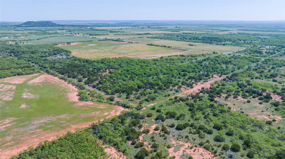 204 CR 180 Ovalo, TX 79541