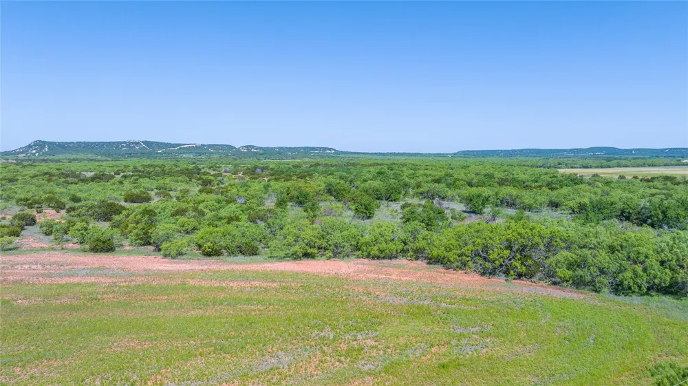 204 CR 180 Ovalo, TX 79541
