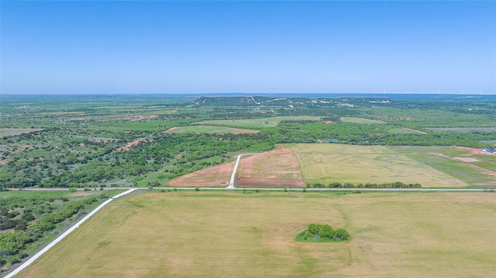 204 CR 180 Ovalo, TX 79541