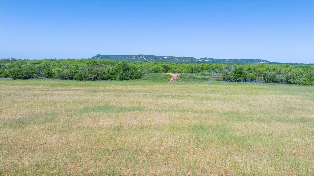 204 CR 180 Ovalo, TX 79541