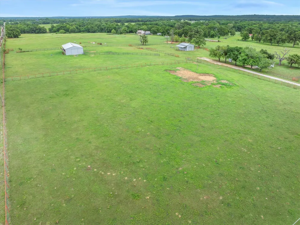 10266 County Road 1200 Athens, TX 75751