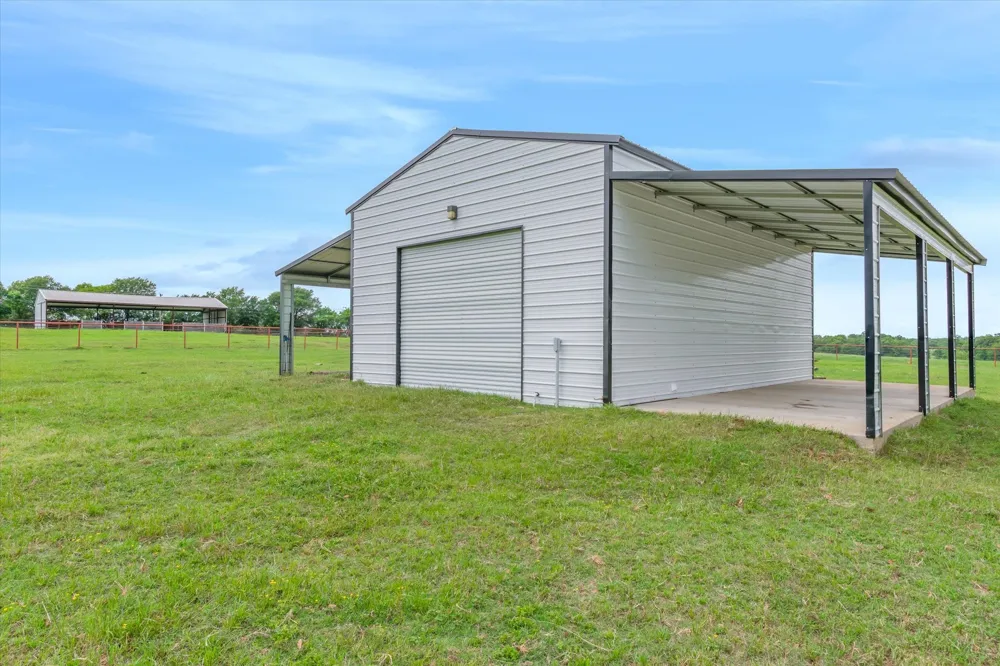10266 County Road 1200 Athens, TX 75751
