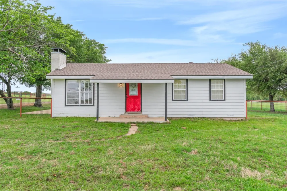 10266 County Road 1200 Athens, TX 75751