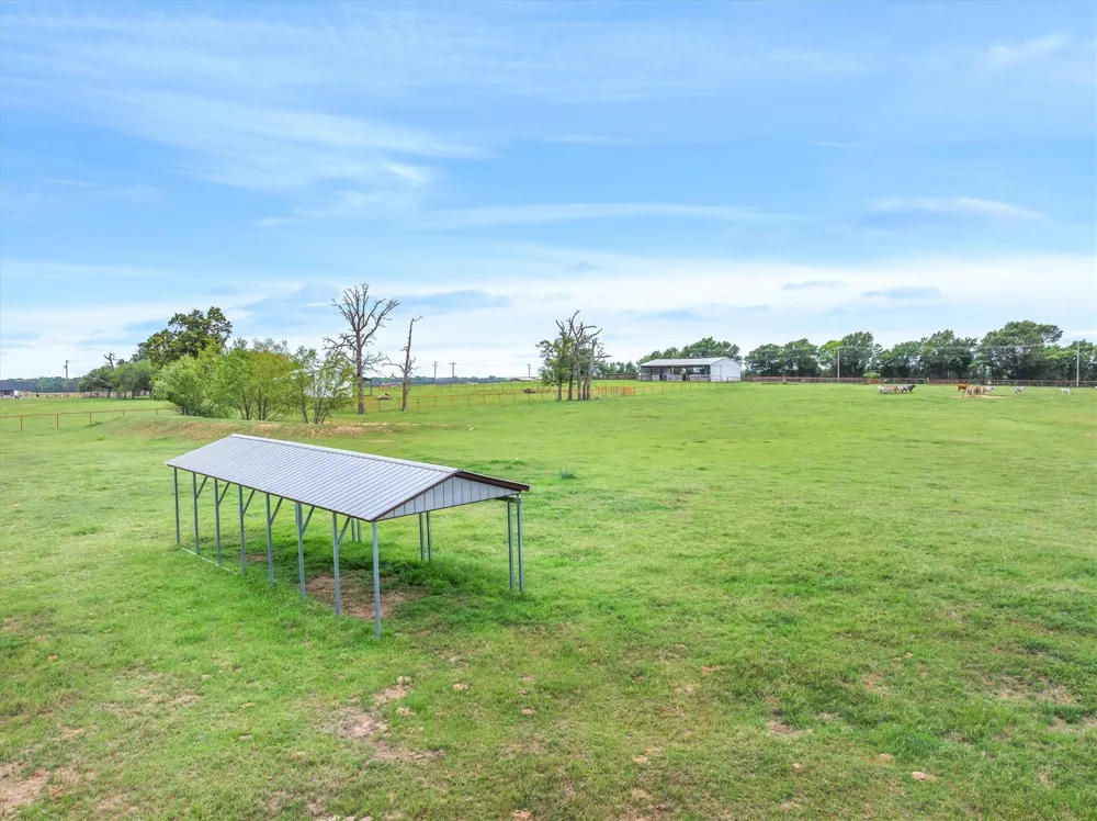 10266 County Road 1200 Athens, TX 75751